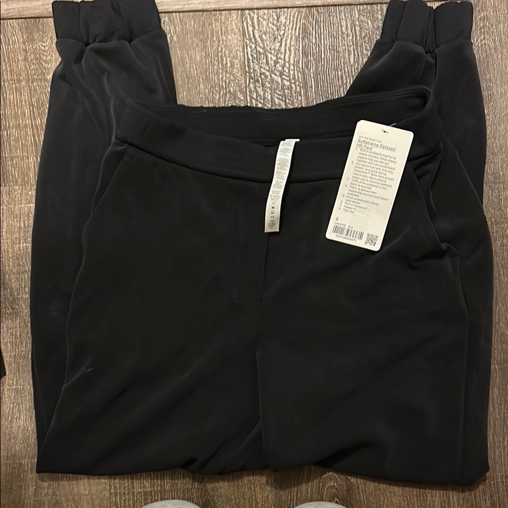 Lululemon NWT Softstreme Relaxed HR Pant